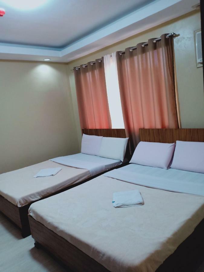 East Square Inn Bacolod Zewnętrze zdjęcie
