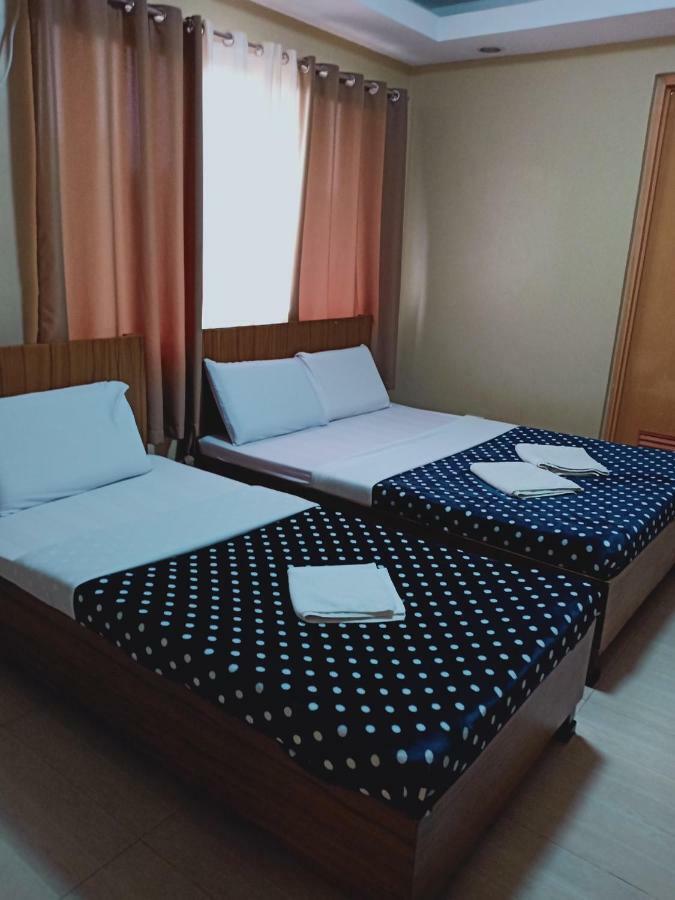 East Square Inn Bacolod Zewnętrze zdjęcie