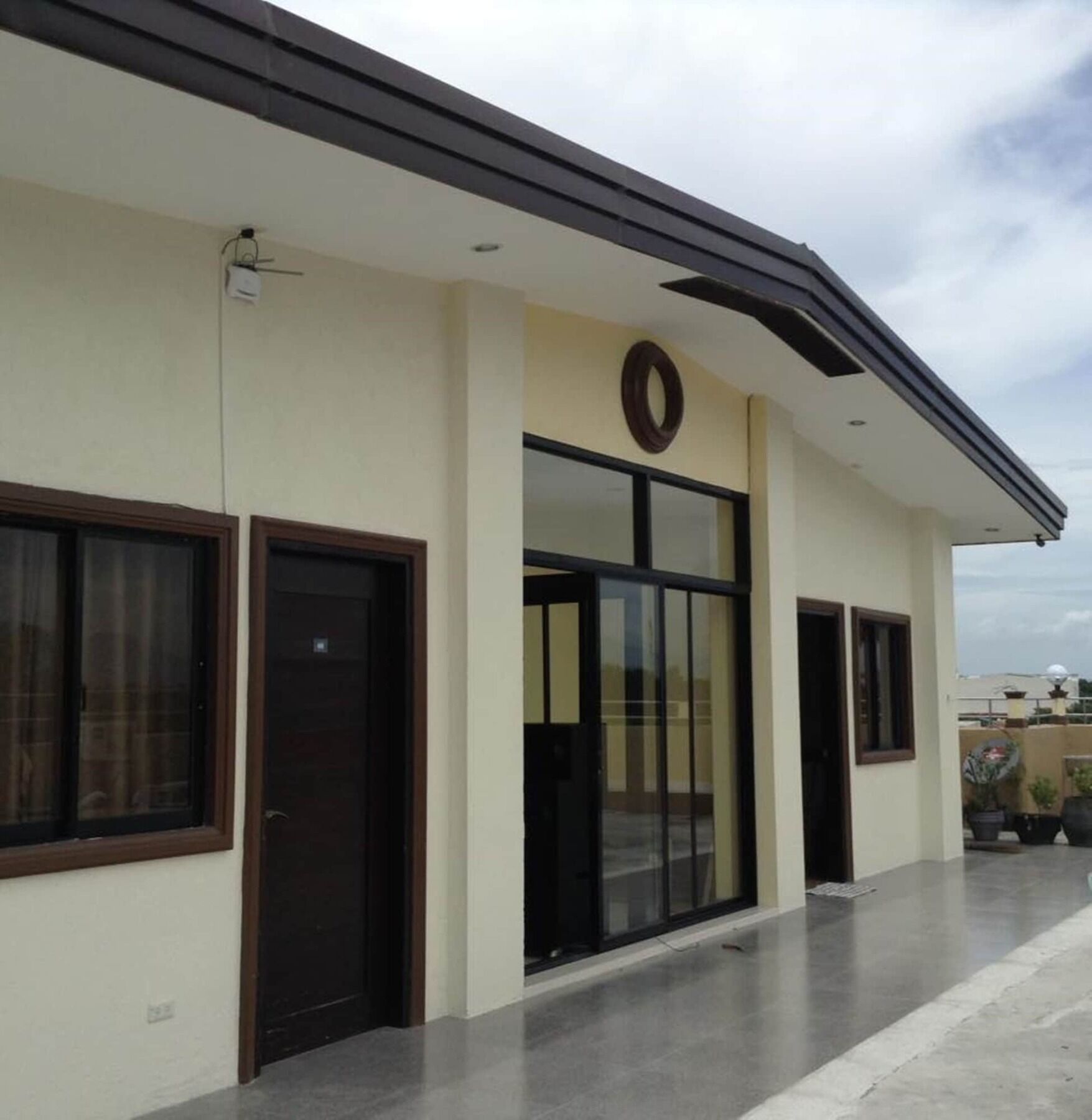 East Square Inn Bacolod Zewnętrze zdjęcie